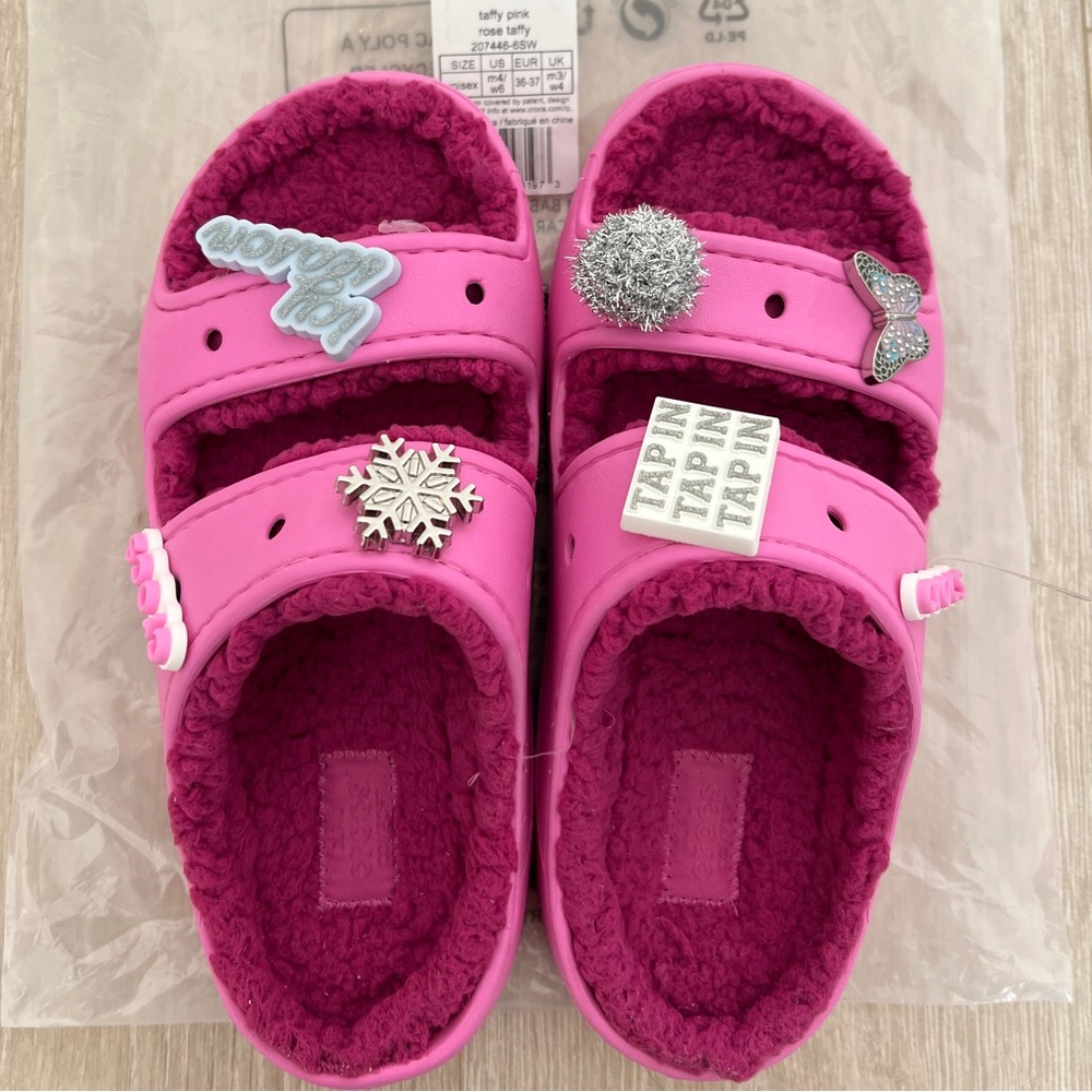 Saweetie x Crocs